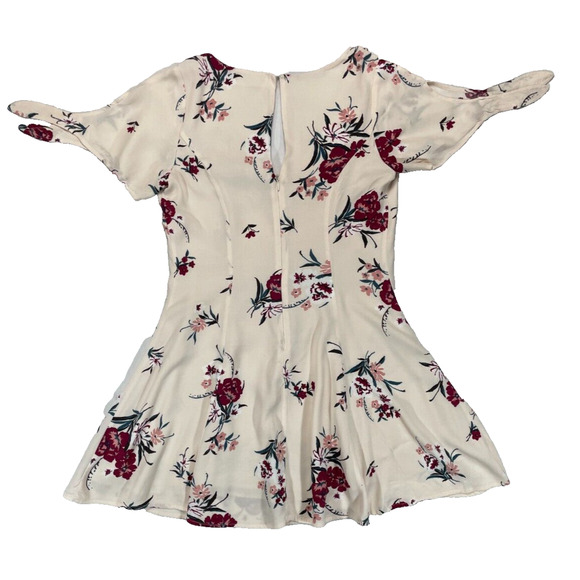 ASTR The Label Cream Red Floral Button Front Ruffle Mini Dress Size Small - Picture 2 of 14